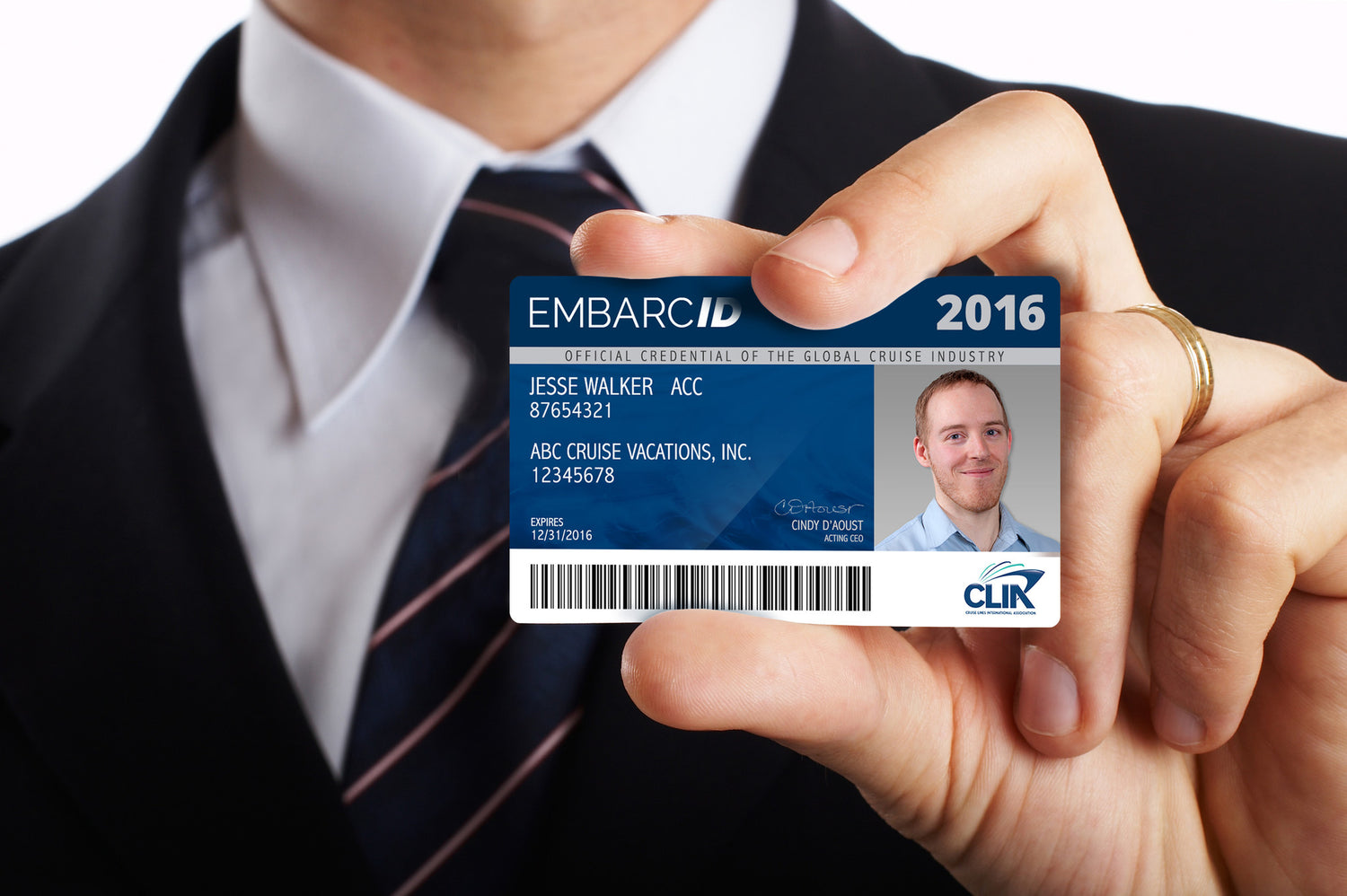 5 Reasons You Need ID Cards for Your Business